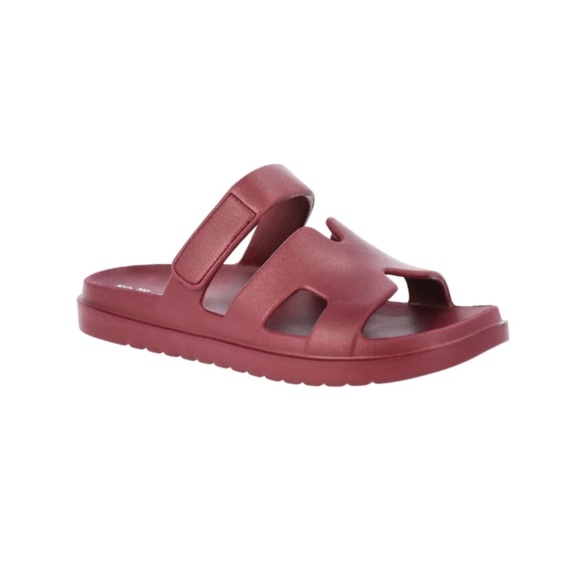 No Boundaries Wine Adjustable Slide Sandals - Picture 5 of 7